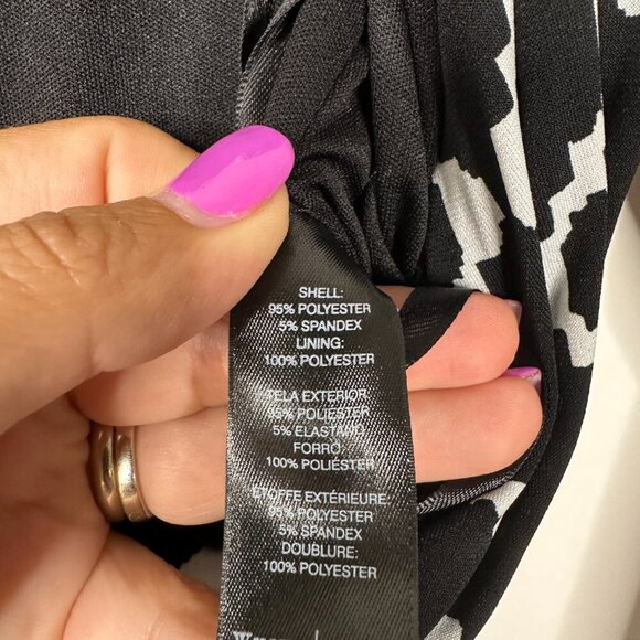 2/$30 White House Black Market Geometric Print Faux Wrap Dress 2 #A0040 - Picture 6 of 8